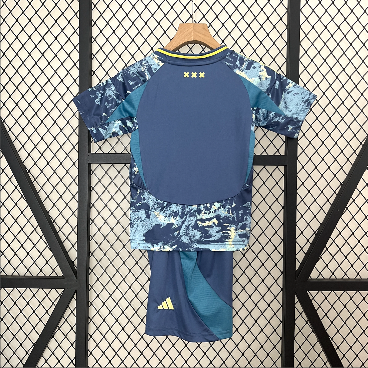 AJAX kid kit