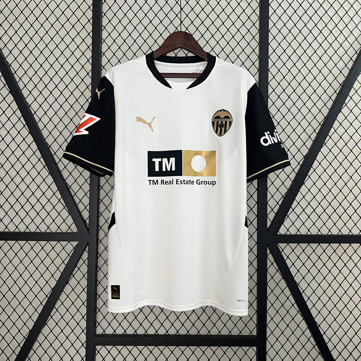 24/25 Valencia Home