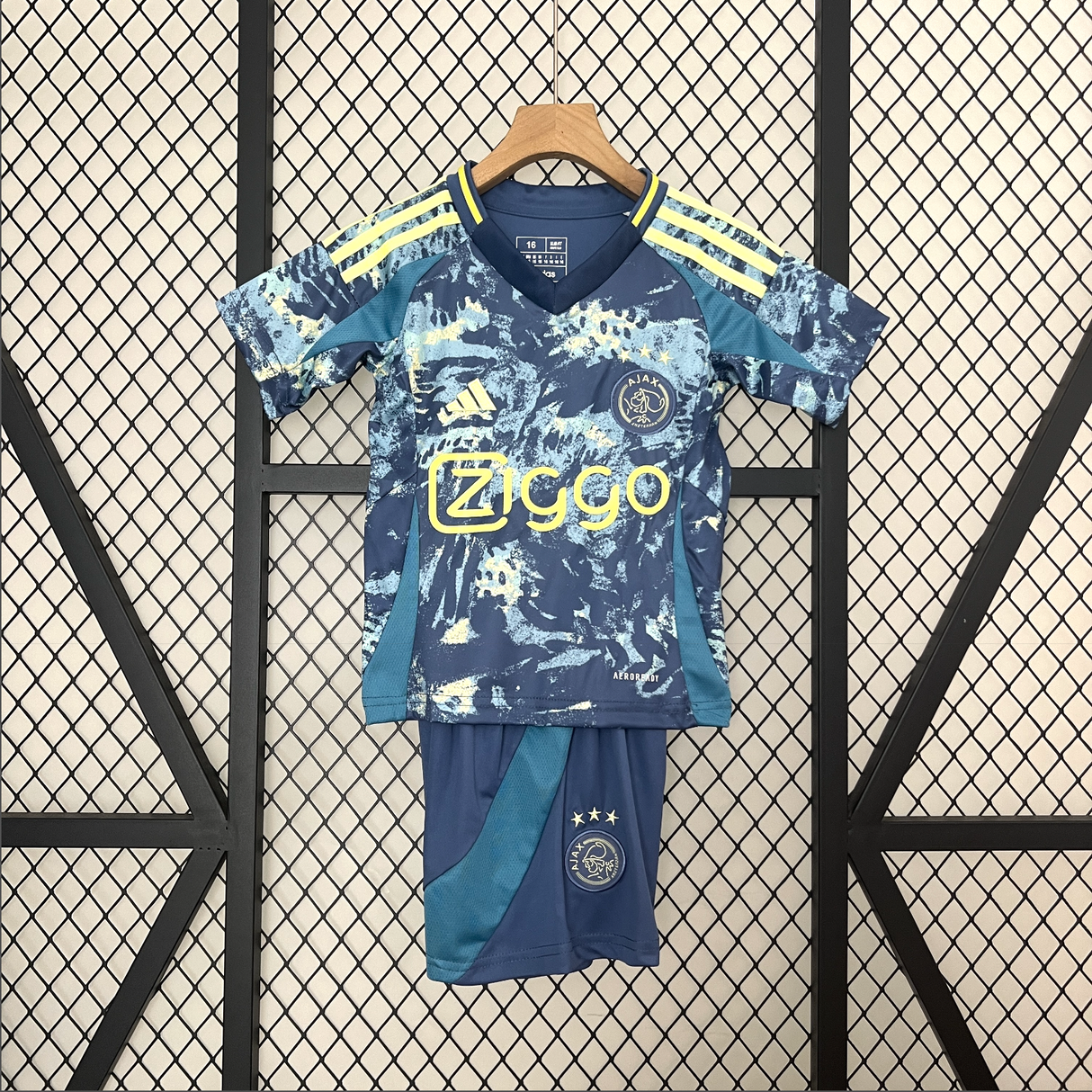 AJAX kid kit