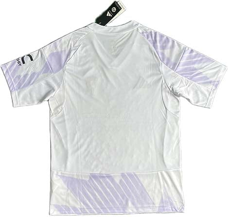 2526 Manchester United away